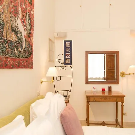 Apartment Caracciolo Vatican